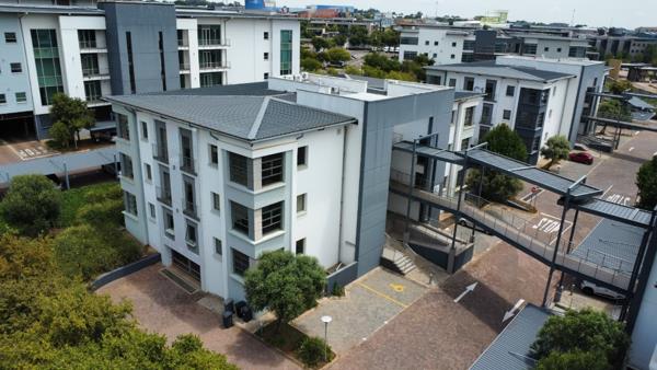 379 m² Commercial space