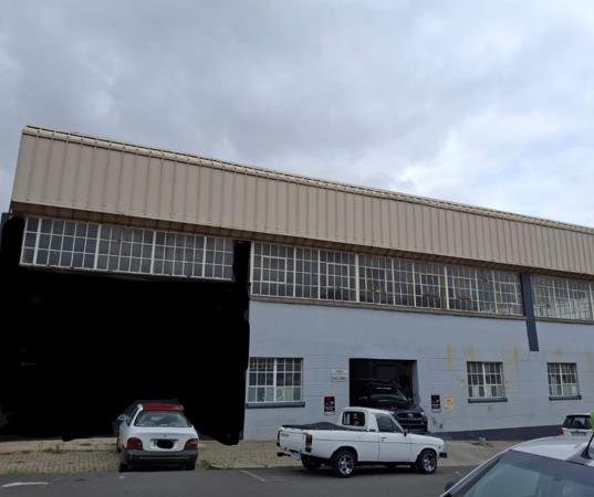 3 000 m² Commercial space