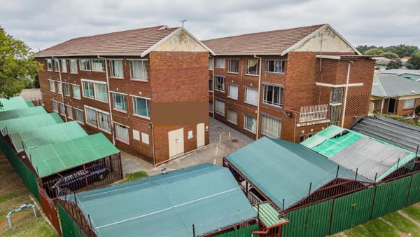 1 077  m² Commercial space