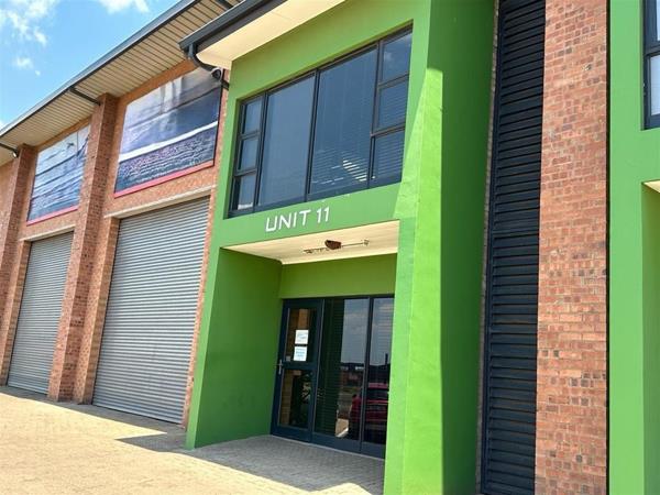 254  m² Commercial space