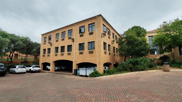 192 m² Office Space