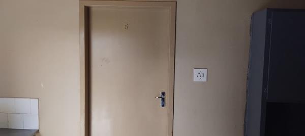 1 Bedroom House