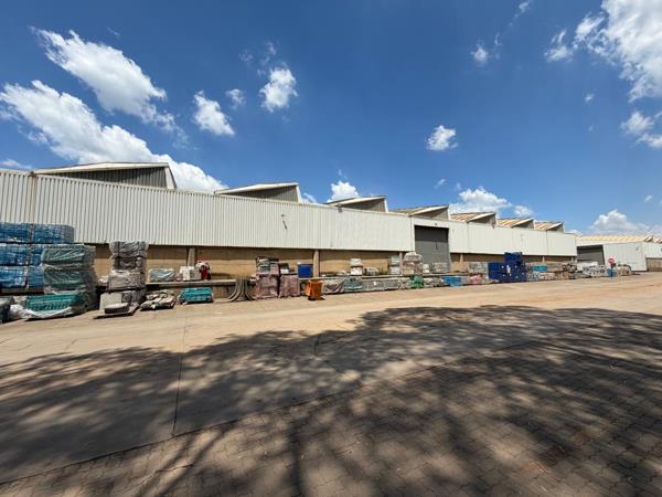 5 253 m² Industrial space