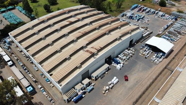 5 253  m² Industrial space