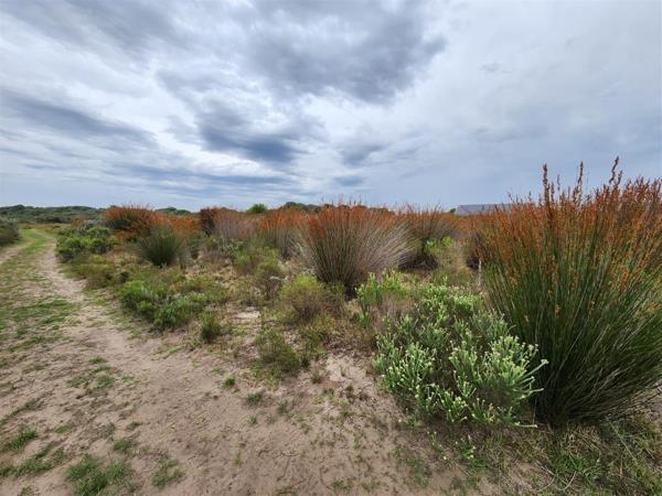 1 108 m² Land
