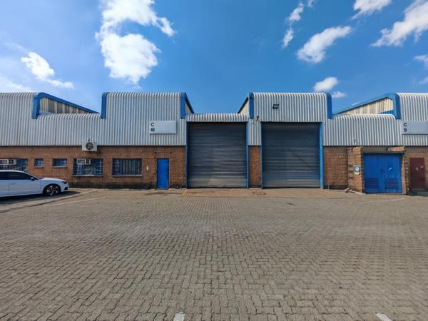 654 m² Industrial space