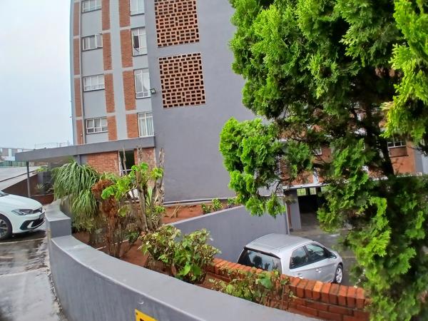 2.5 Bedroom Apartment