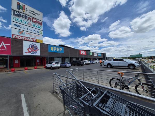 243  m² Commercial space