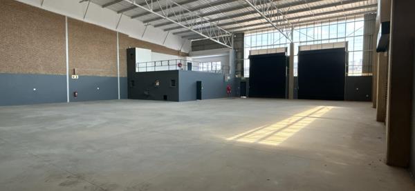 785  m² Industrial space