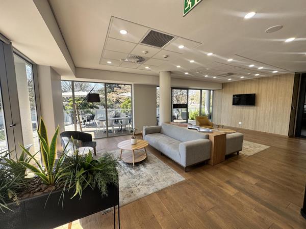 9  m² Commercial space