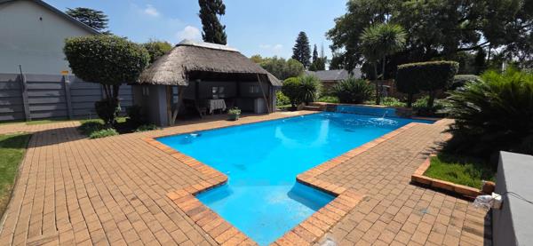 6 Bedroom House