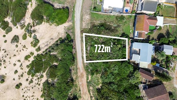 722 m² Land