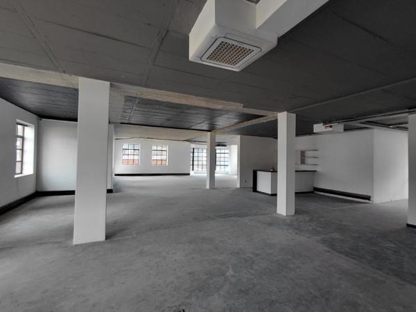 247.8  m² Commercial space