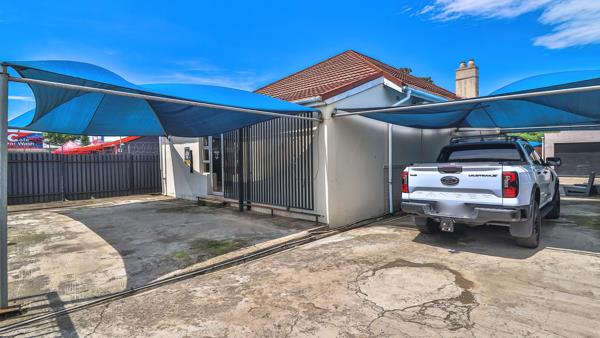 497  m² Commercial space