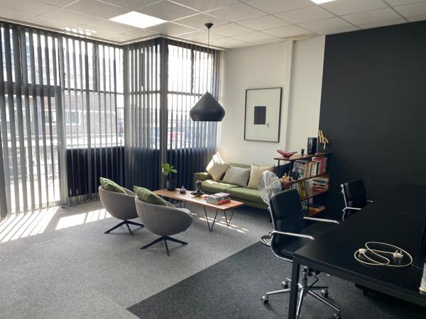 110 m² Commercial space