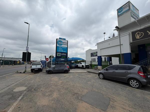 75  m² Commercial space