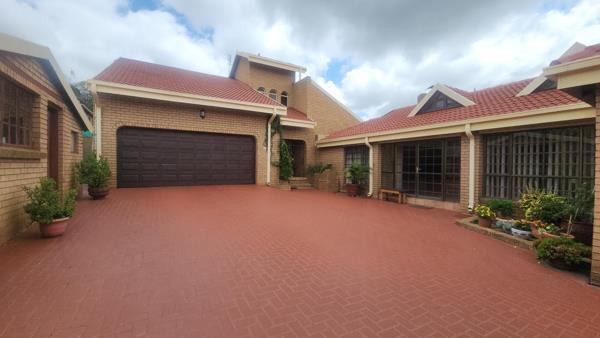 4 Bedroom Townhouse