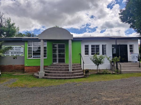 150  m² Commercial space