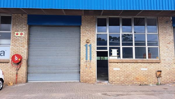 198  m² Commercial space