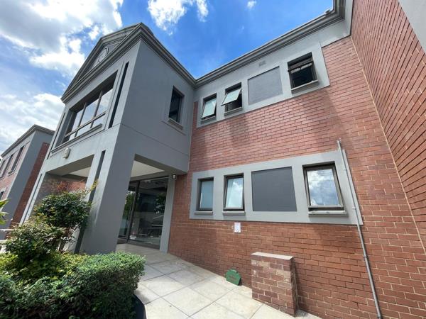 249  m² Commercial space