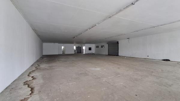 300 m² Commercial space