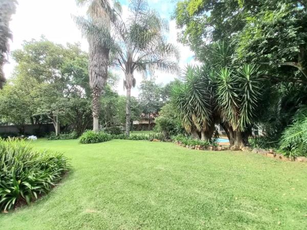 303  m² Commercial space