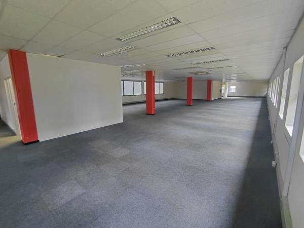 686 m² Commercial space