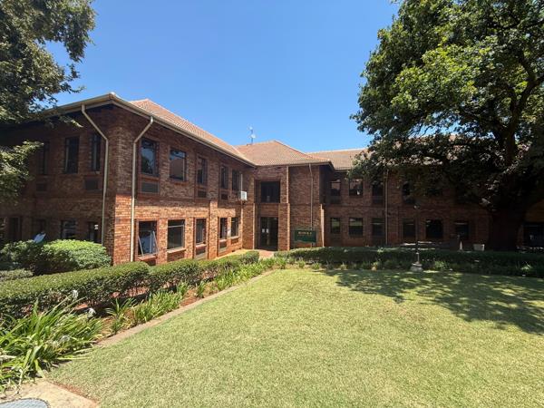 90  m² Commercial space