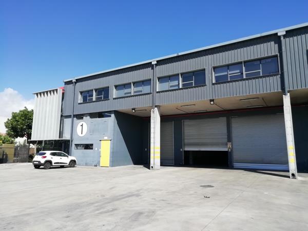 2 305  m² Industrial space