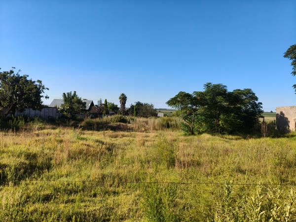 1 487 m² Land