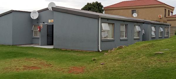 3 Bedroom Townhouse