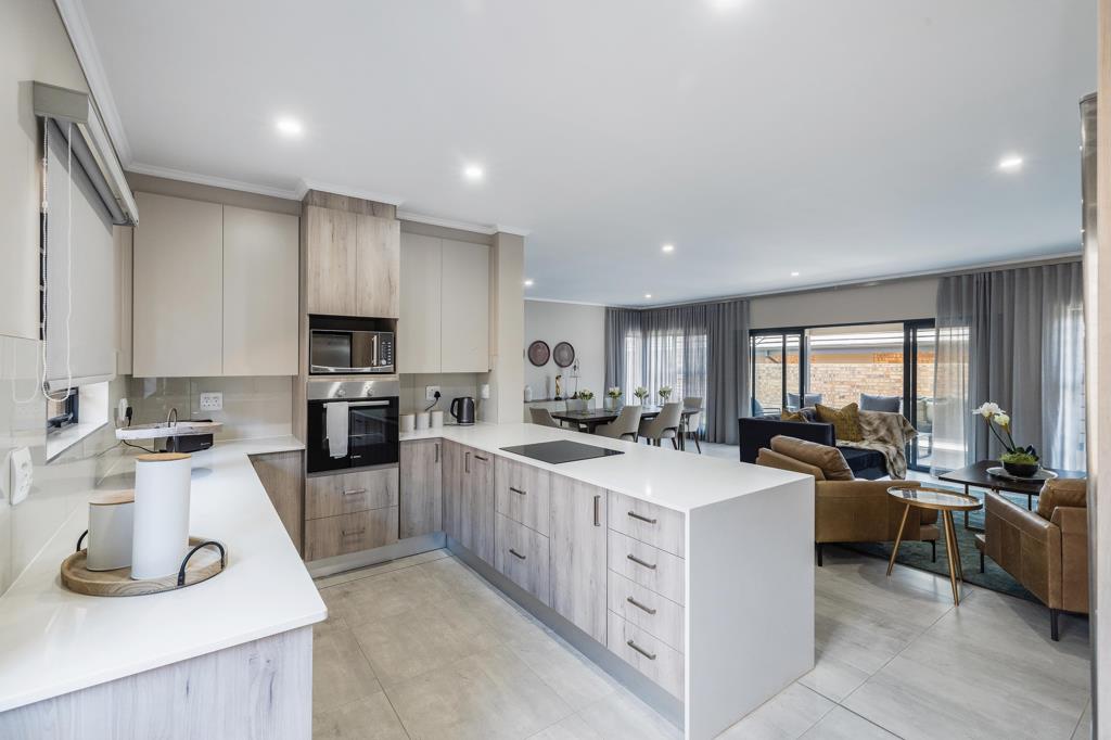 3 Bedroom Simplex