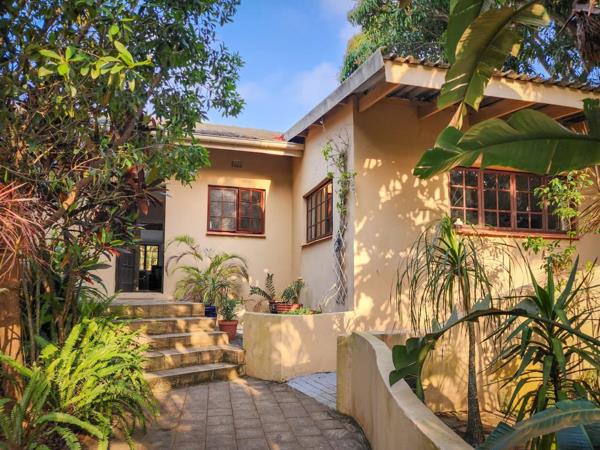 9 Bedroom House