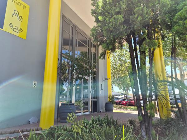 23.5  m² Commercial space