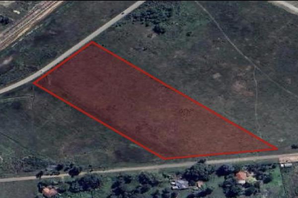 2.6 ha Land