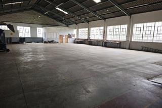 1 500  m² Commercial space