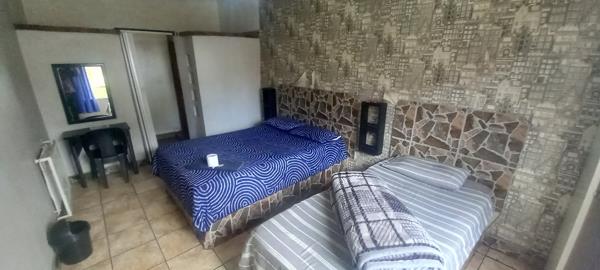 18 Bedroom, Bed and Breakfast