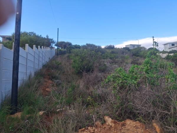 1 198 m² Land