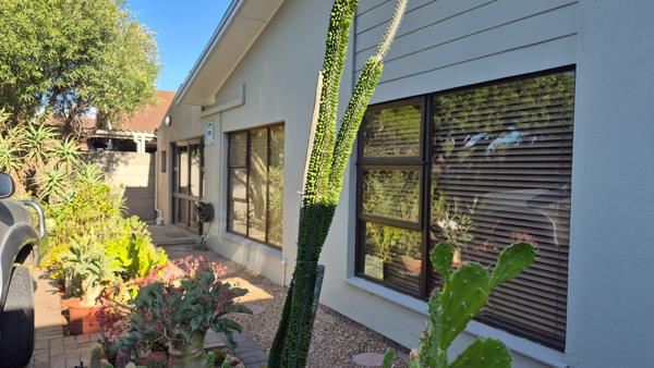 1 Bedroom Garden Cottage