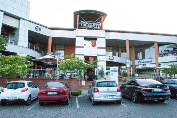379 m² Retail Space