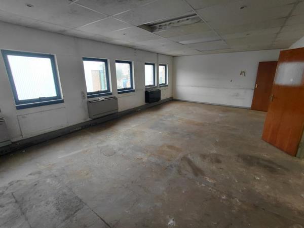 1 841  m² Industrial space