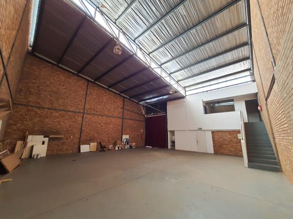 240  m² Industrial space