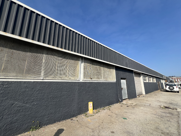580  m² Industrial space
