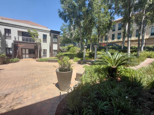 546  m² Commercial space