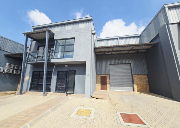 470  m² Industrial space