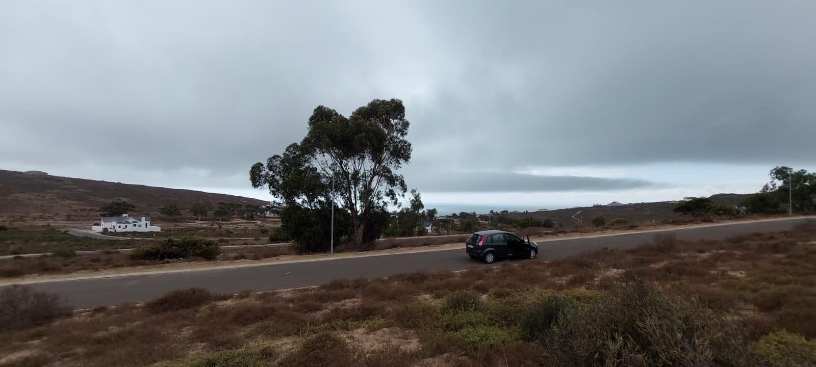 400 m² Land available in St Helena Views