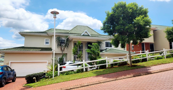 5 Bedroom House
