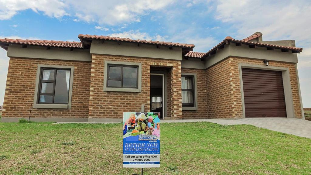 2 Bedroom House