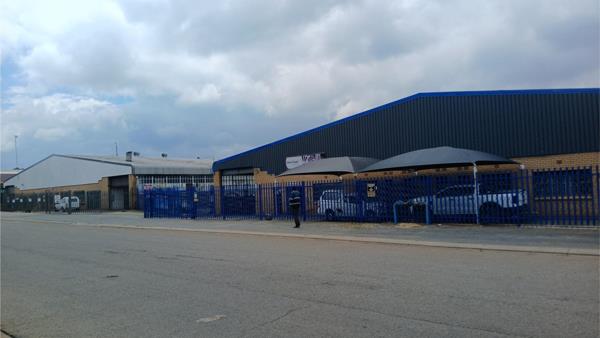 440 m² Industrial space