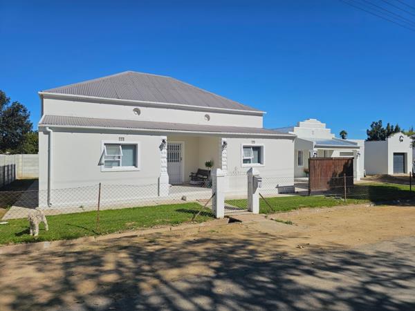 2 Bedroom House